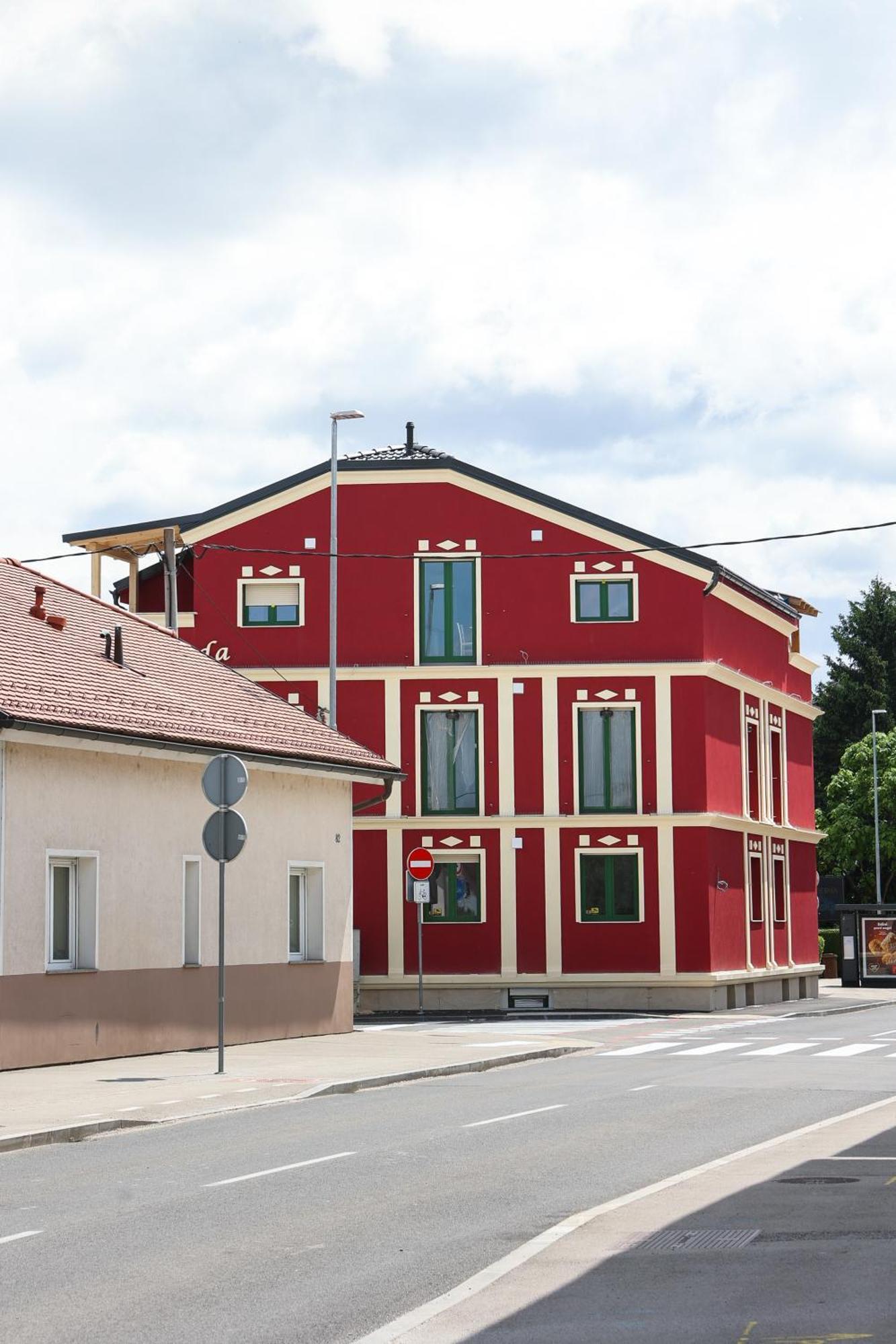 Apart Hotel Asteria Любляна Экстерьер фото